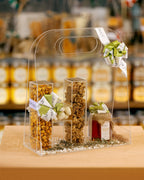 Signature Initial Hamper